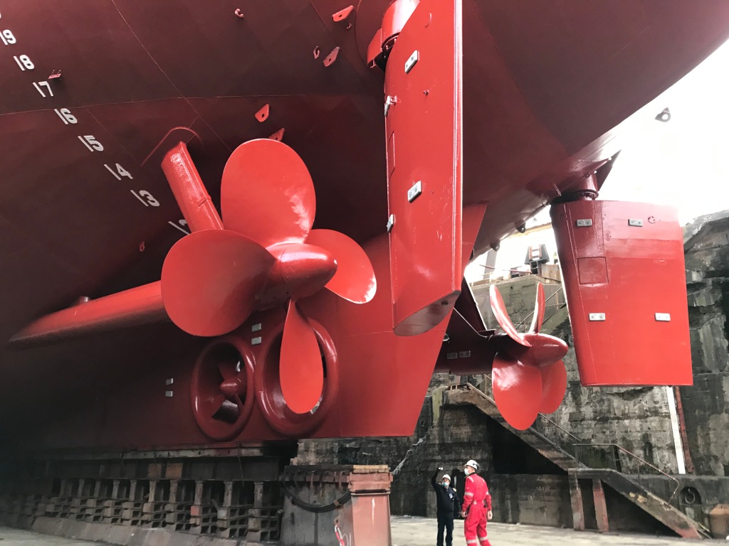 Ship propellers and rudders